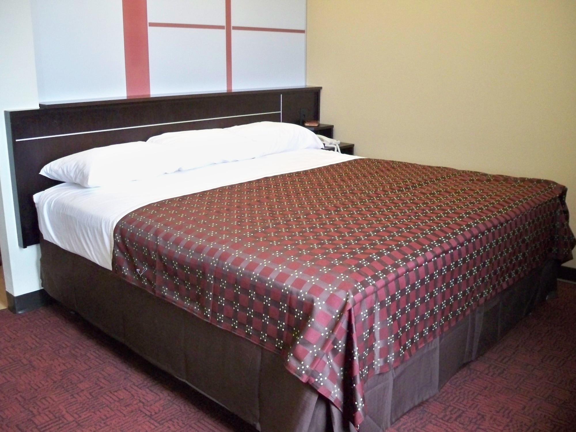Red Roof Inn & Suites בומונט מראה חיצוני תמונה