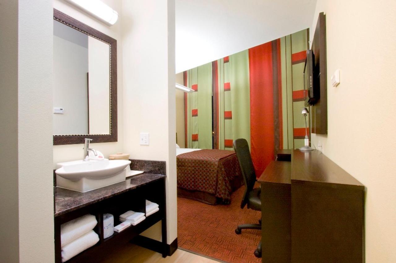 Red Roof Inn & Suites בומונט מראה חיצוני תמונה