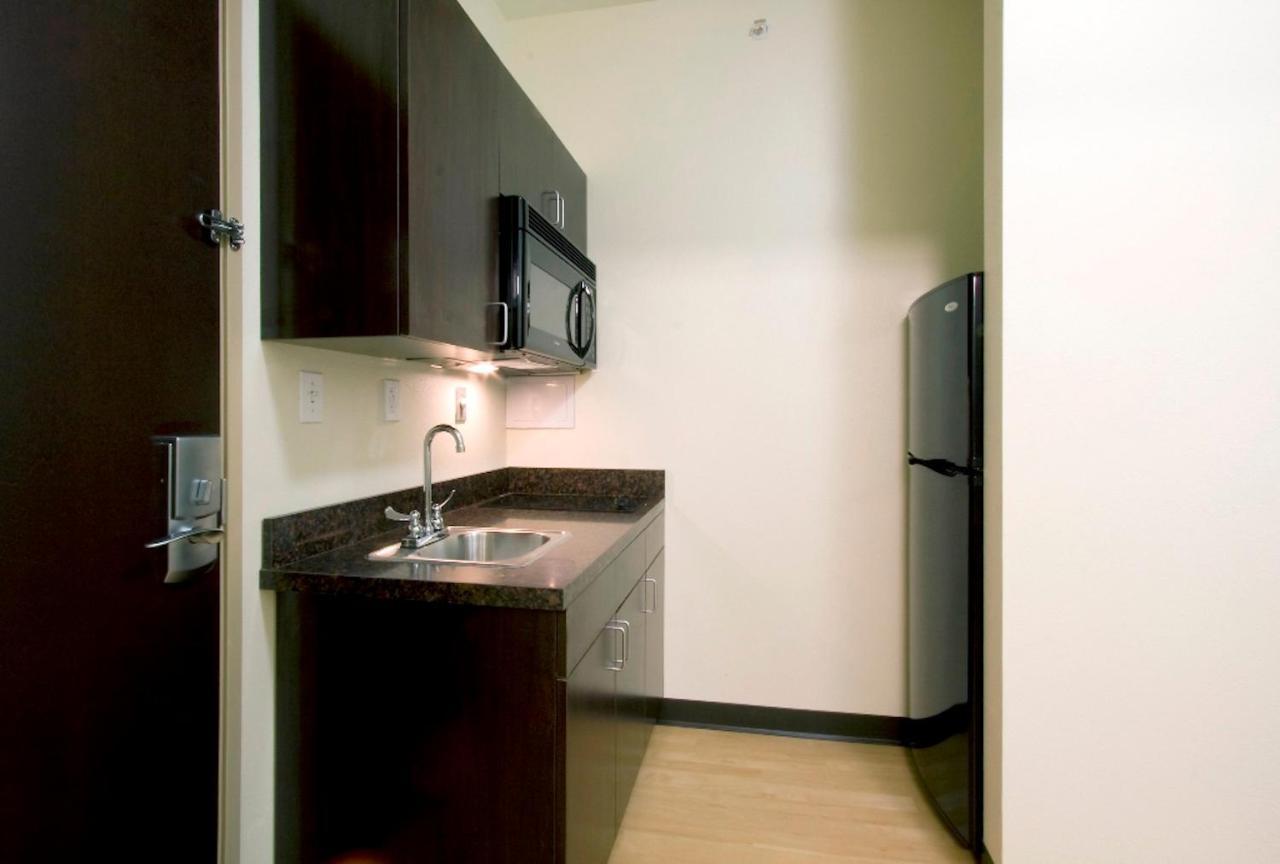 Red Roof Inn & Suites בומונט מראה חיצוני תמונה